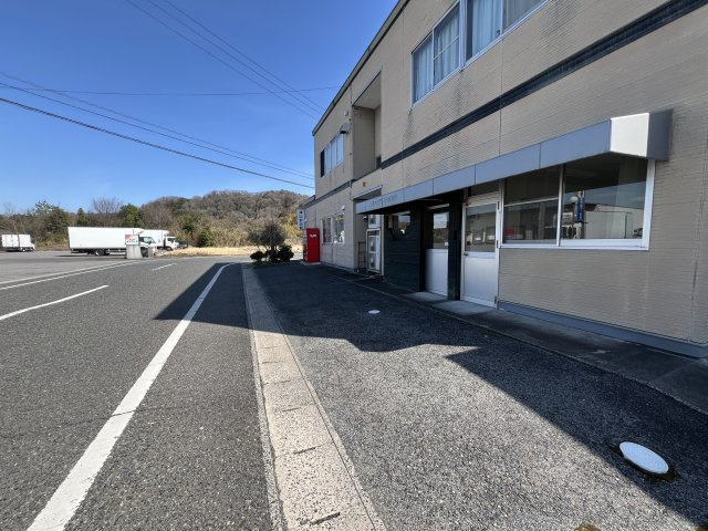 津山市戸島貸事務所　45.10㎡の駐車場