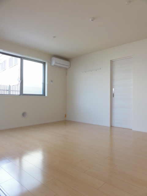 メゾン アネシスの居間・リビング|リビング