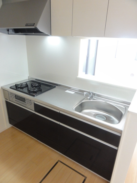 メゾン アネシスのキッチン|嬉しい３口カウンター式システムキッチン