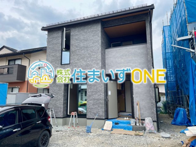 【外観】 | 【新築分譲住宅】山形市泉町 | 1号棟
【Appearance】
時間のゆとりと空間、爽やかな陽光がもたらす光と風を贅沢なまでに感じる暮らしが始まります。