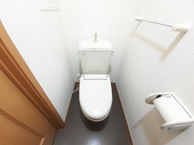 さくらヒルズ霞台　弐番館のトイレ