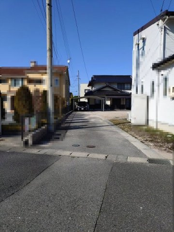 ■□観音寺新町売土地□■の周辺|進入路部分4ｍあります。