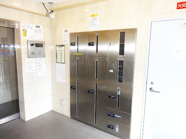スカイコート高田馬場第５のその他共用部分|24時間荷物が受け取ることができる宅配ボックス付☆