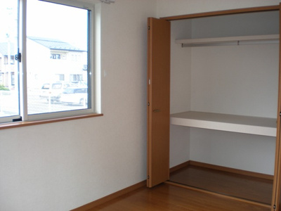 【内装】 | リジェールＩ | 北側洋間収納