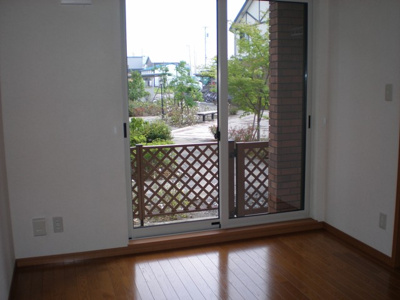 【寝室】 | リジェールＩ | 東側洋間６帖