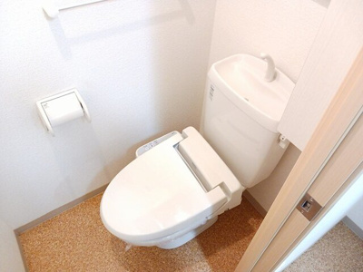 【トイレ】 | レジデンス若葉Ⅰ | シンプルで使いやすいトイレです