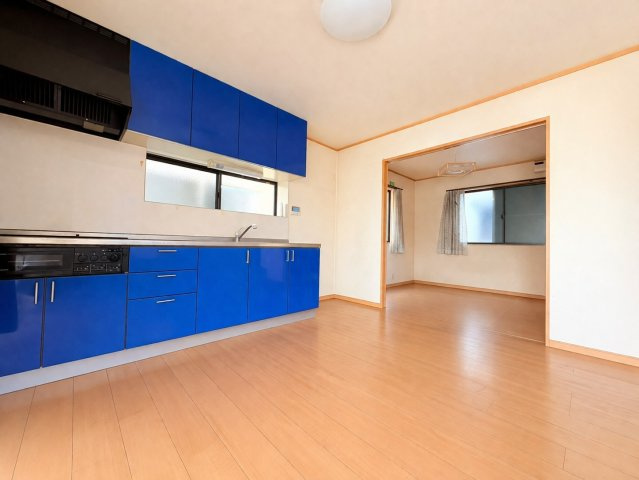 大庭町一丁目76-16の居間・リビング