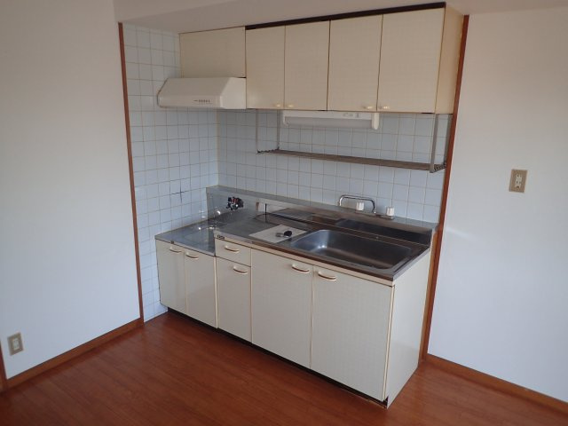 シャンポール鶴見のキッチン