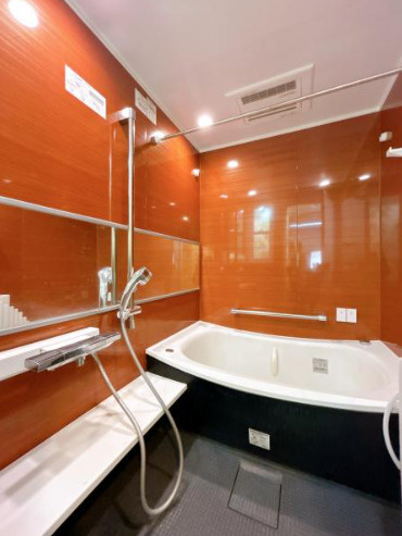 クレストテラス佐鳴台　中央区佐鳴台5丁目の浴室