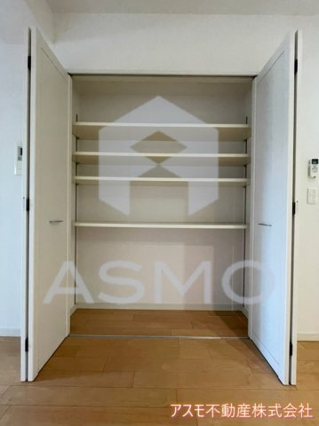 【収納】 | グレンパーク梅田北 | 同建物内参考写真
