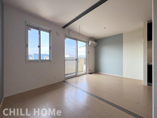 セピアコートの居間・リビング