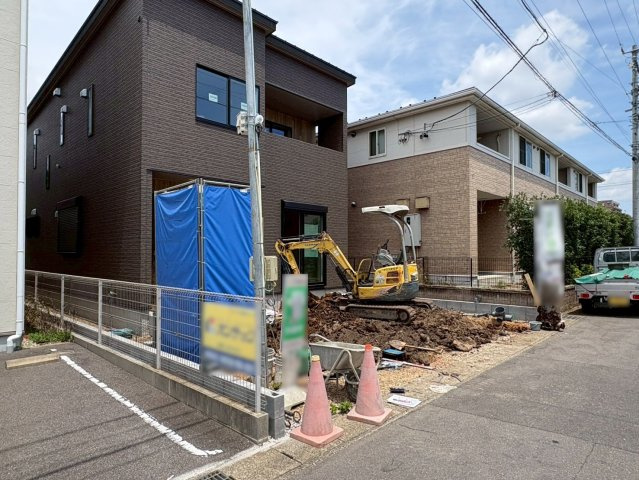 新築戸建　各務原市那加日吉町　全1区画分譲の前面道路含む現地写真|「現地（2026年6月8日）撮影」　
■全体写真　
■ヤマダ不動産　株式会社リライフ　