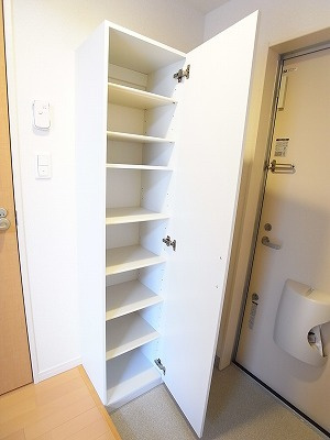 リブリ・黒砂台の収納|大きなスペースがあり、収納には困りません