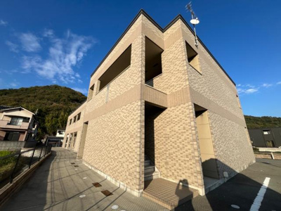 【外観】 | ワレアオコダ | 外観写真（昼）