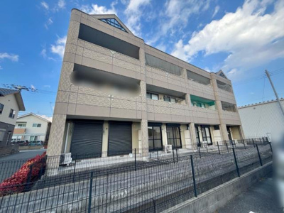 【外観】 | グランパークス | 外観写真（昼）
