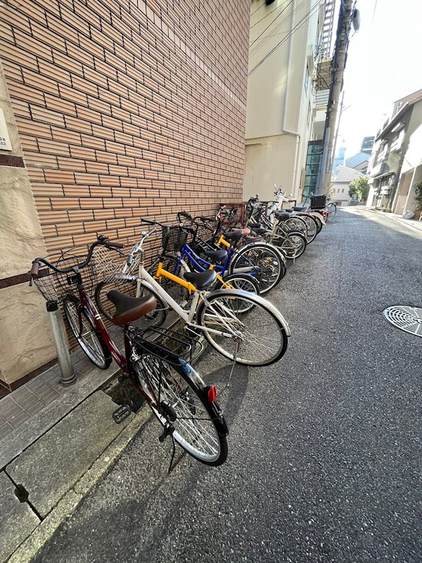 グランディア花隈駅前の外観