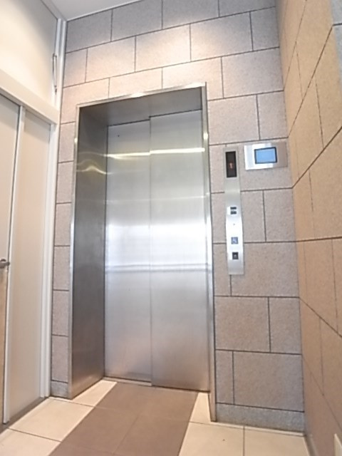 クオーレ三宮弐番館の外観