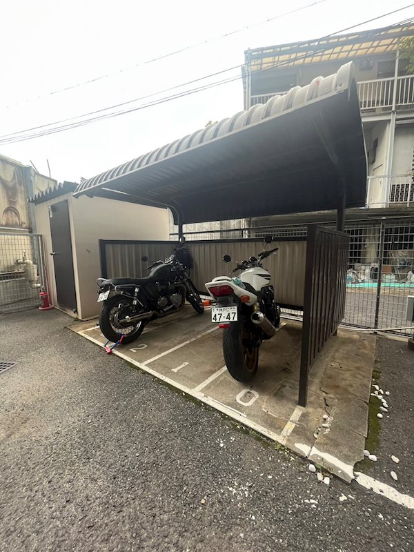 グリーンハイツ妙法寺A棟の外観