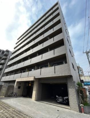 ルーブル学芸大学六番館の外観