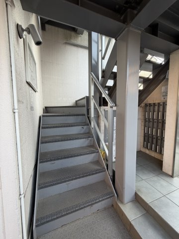 マリオン駒場のロビー