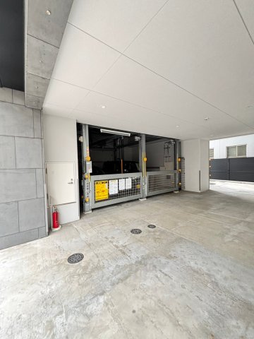 ArtizA王子公園D.C.の駐車場
