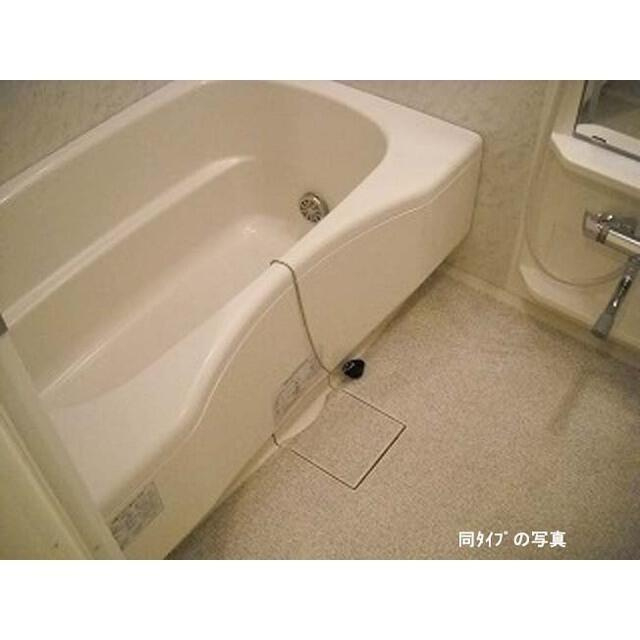コンフォリア原宿の浴室