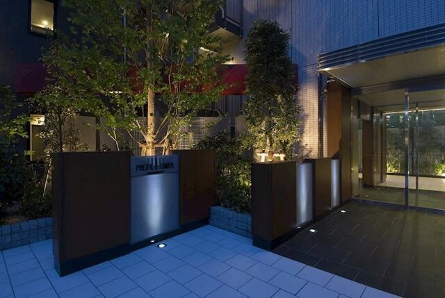 レジディアタワー中目黒 のエントランス