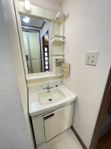 アーバニー大賀の洗面所