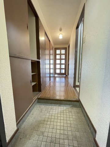 アーバニー大賀の玄関