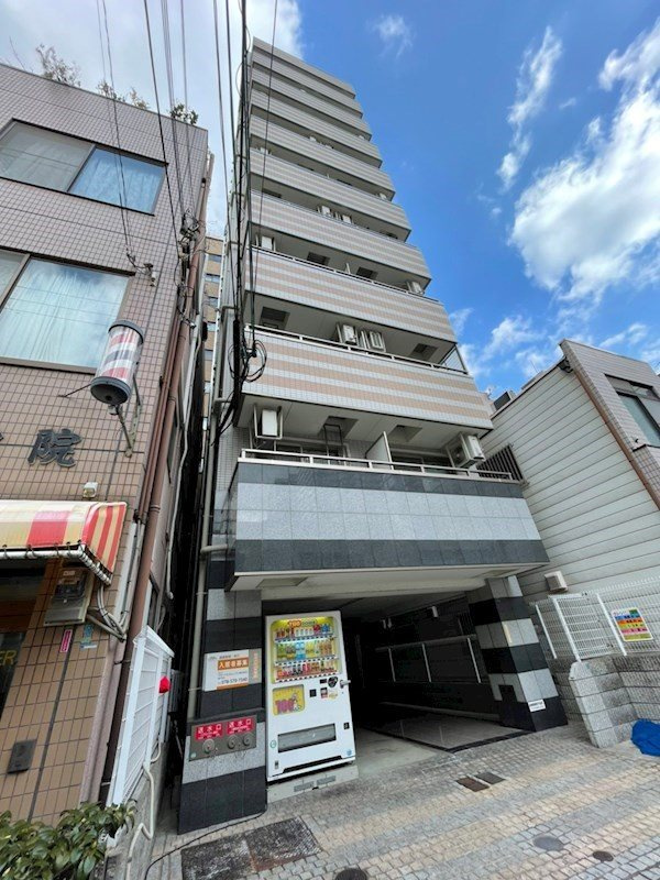 B-RISE元町の外観