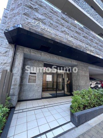 プレサンス松屋町グレースのエントランス