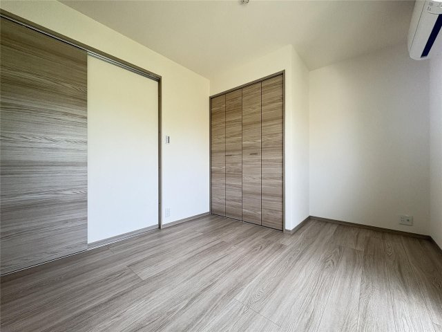 セブン熊大前の洋室