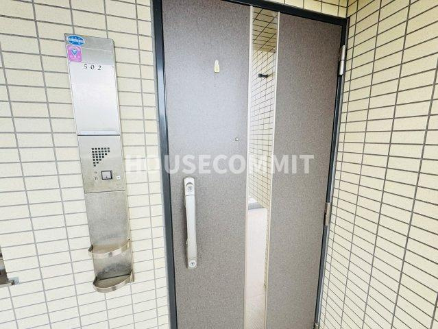 サンクレイドル佐倉の玄関