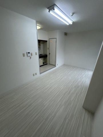 三景マンションの居間・リビング