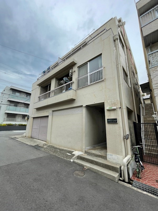 辻川マンションの外観