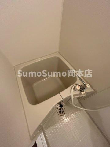 石屋川ロイヤルハイツの浴室|きれいなお風呂です