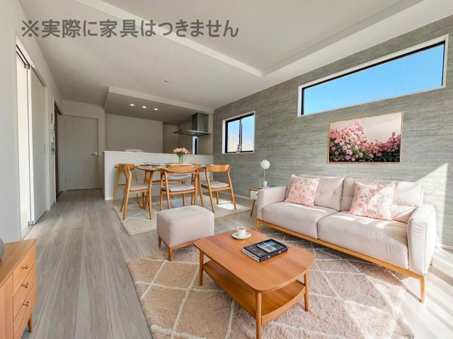 新築戸建・新築建売　福島市大森2期　大森小学校・信夫中学校の居間・リビング|画像はバーチャルホームステージングの加工による演出で、実際の家具は付きません。