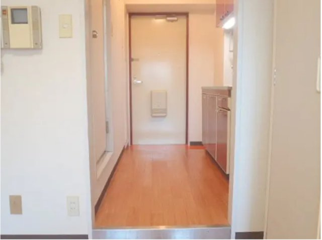 京都市西京区1棟収益売りマンション＜AXIA京都＞「上桂駅徒歩11分」「桂駅徒歩15分」の玄関