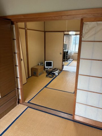閑静な住宅地●リフォームやリノベーション用に最適●収納充実５Ｋ●山科区川田菱尾田の和室|２階和室