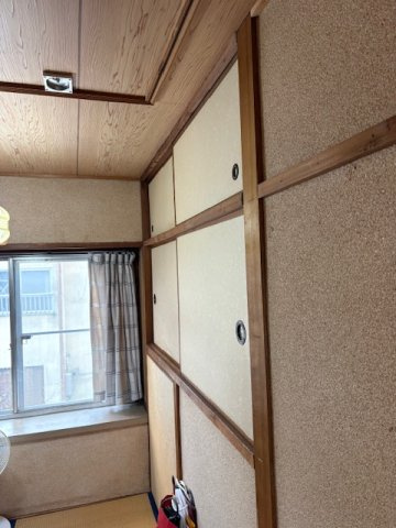 閑静な住宅地●リフォームやリノベーション用に最適●収納充実５Ｋ●山科区川田菱尾田の和室|和室押入