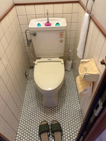 閑静な住宅地●リフォームやリノベーション用に最適●収納充実５Ｋ●山科区川田菱尾田のトイレ|トイレ