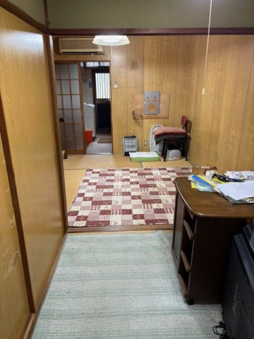 閑静な住宅地●リフォームやリノベーション用に最適●収納充実５Ｋ●山科区川田菱尾田の和室|１階和室