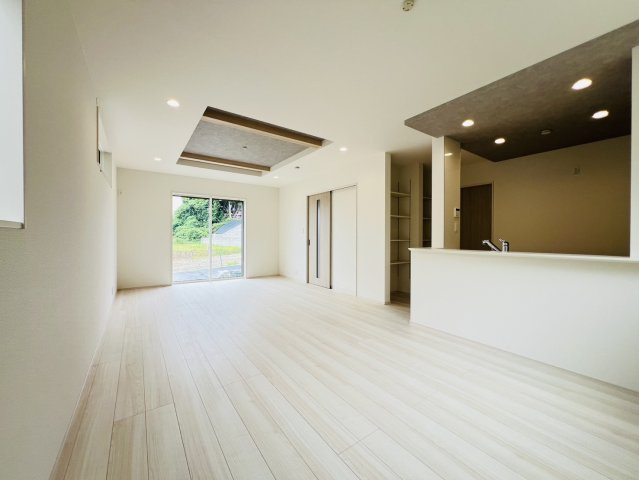 知多郡東浦町藤江三丁9番7他『仲介手数料無料』新築一戸建て・建売の居間・リビング
