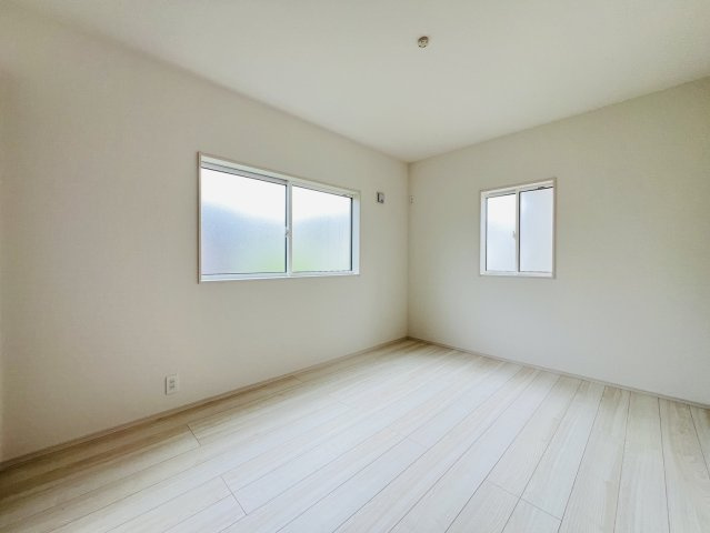 知多郡東浦町藤江三丁9番7他『仲介手数料無料』新築一戸建て・建売の洋室