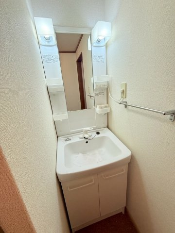 グランシャリオの洗面所