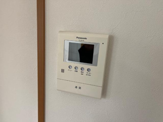 【内装】 | チアフル・ハイム | カメラ付インターホン