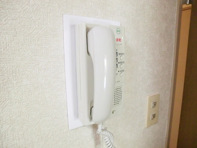 リヴィエールレジョンのセキュリティ|インターホン付いてます。