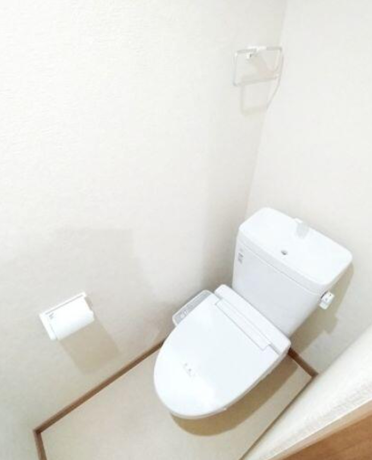 東京都江戸川区1棟売りアパート「平井駅徒歩3分」「2016年築」「満室稼働中」のトイレ