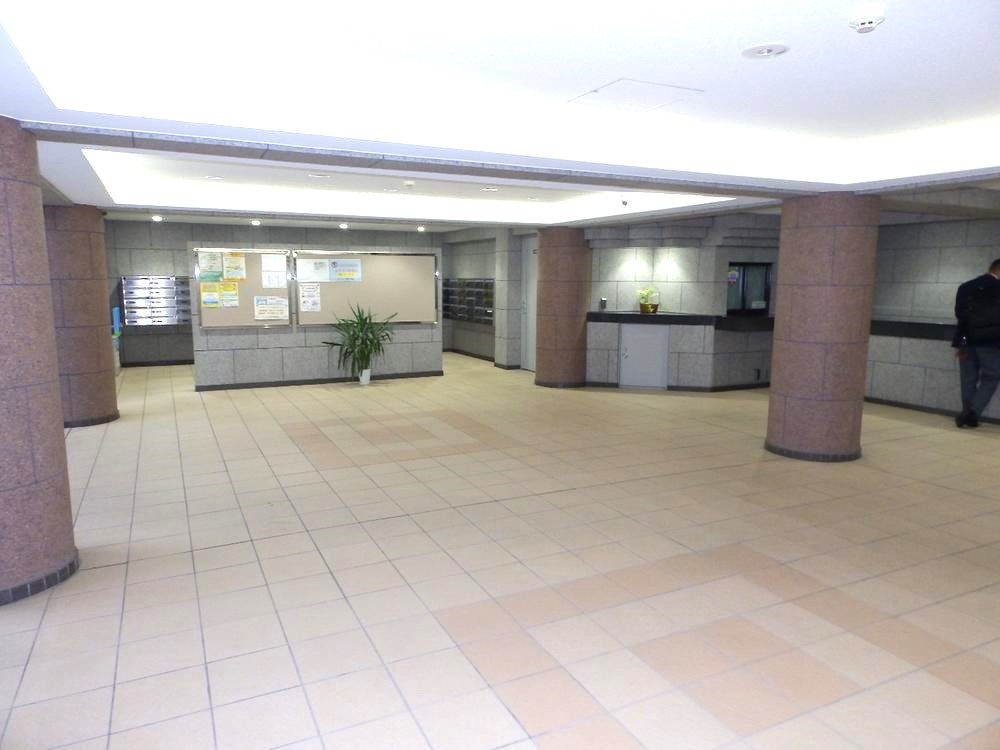 ディオフェルテイ学園都市のエントランス