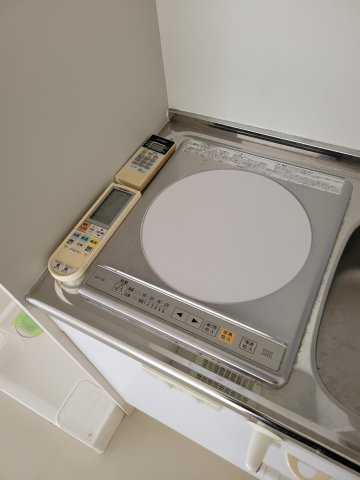 エムアイビル店舗事務所のキッチン